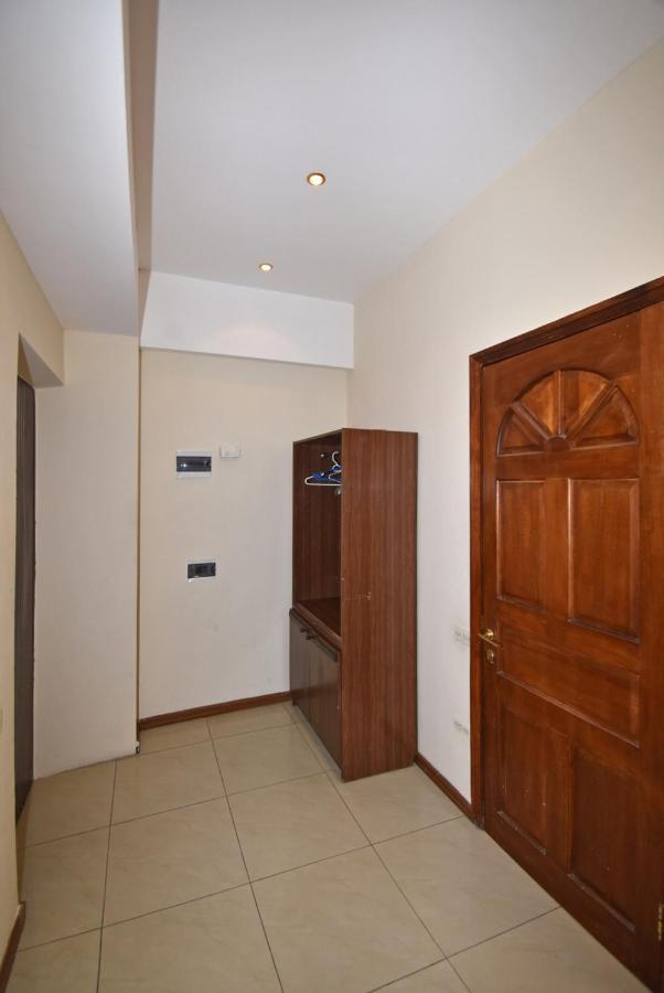 Abovyan Street 16, Apartment No 24 Erévan Extérieur photo