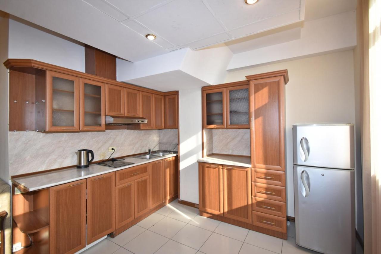 Abovyan Street 16, Apartment No 24 Erévan Extérieur photo